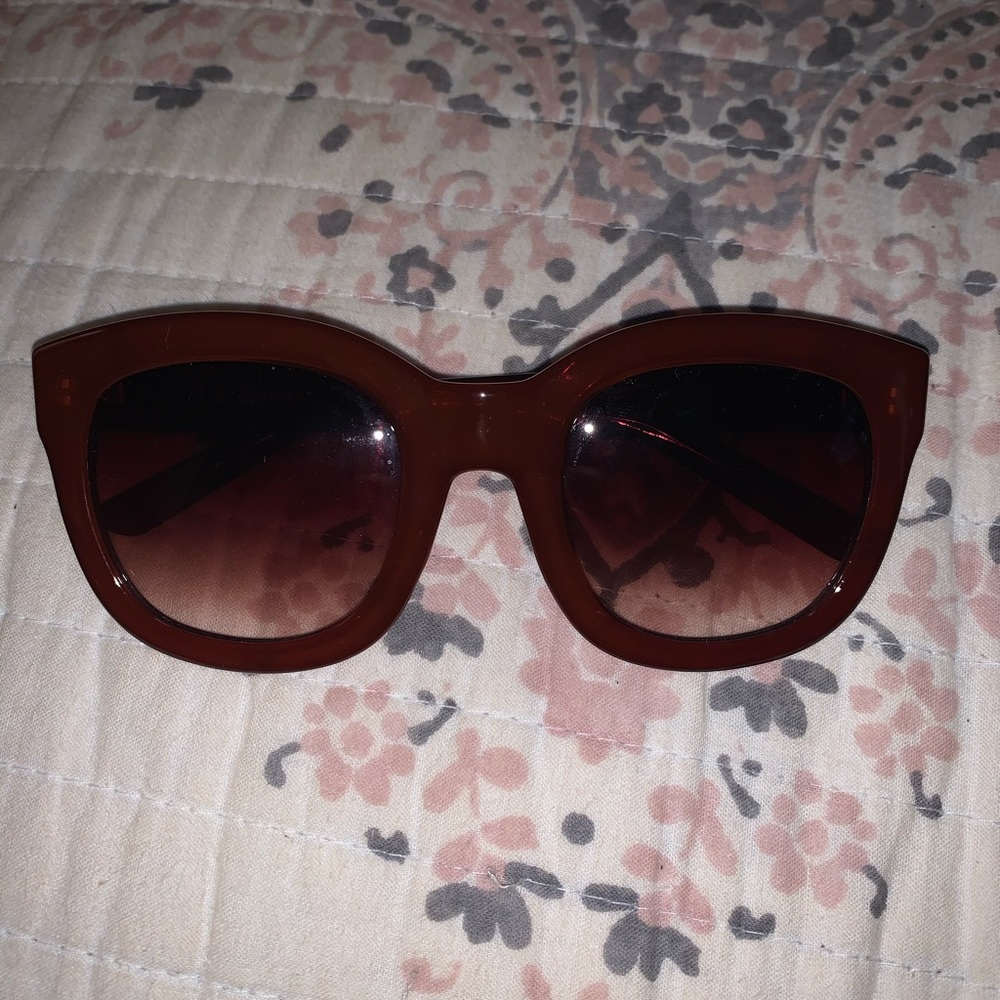 Cute sunglasses!